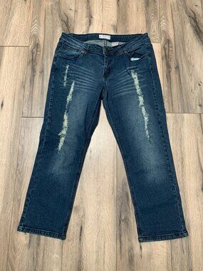 SoundGirl Junior 11 Midrise Cropped Capri Distressed Blue Jeans Five Pocket